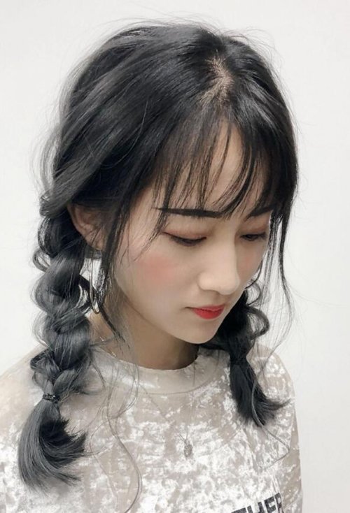 刘海斜着的发型女_刘海斜刘海女图片_斜刘海发型图片