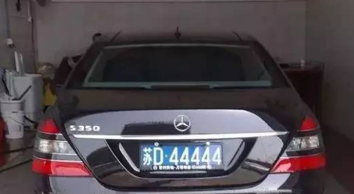 江苏车牌是苏什么字母_苏b车牌是江苏什么城市的_江苏车牌是苏吗