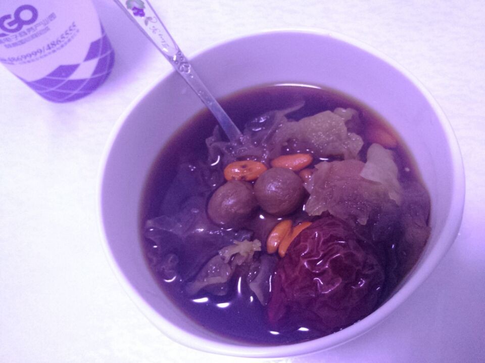 桂圆红枣枸杞茶_红枣枸杞茶桂圆茶可以天天喝吗_红枣枸杞茶桂圆可以加柠檬吗