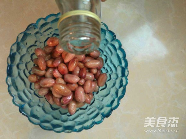 花生米泡醋怎么做_醋泡花生的做法_花生醋泡花生